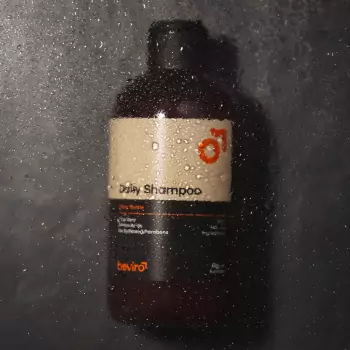 Prírodný šampón na vlasy na každodenné použitie